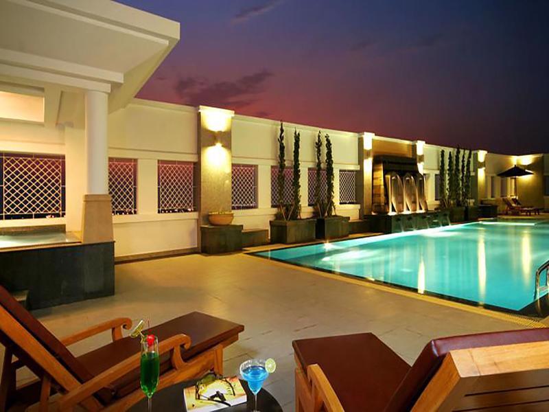 Kantary Hotel Ayutthaya Экстерьер фото
